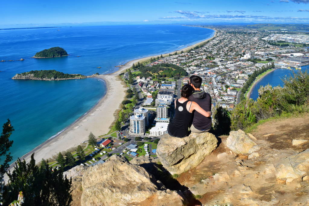 Auckland to Tauranga & Mount Maunganui Tours