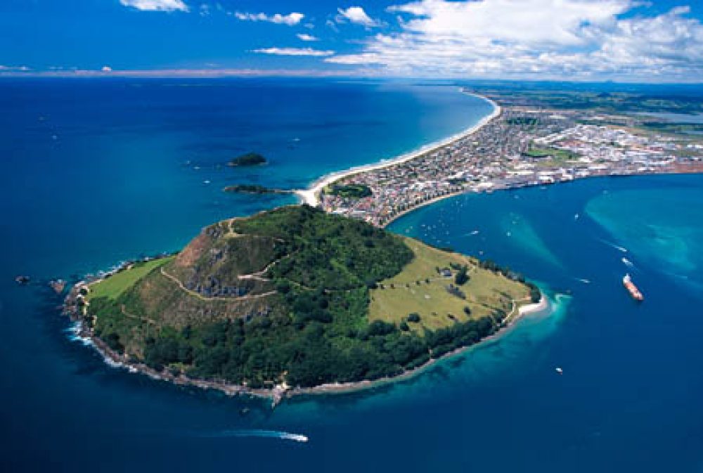 Auckland to Tauranga & Mount Maunganui Tours